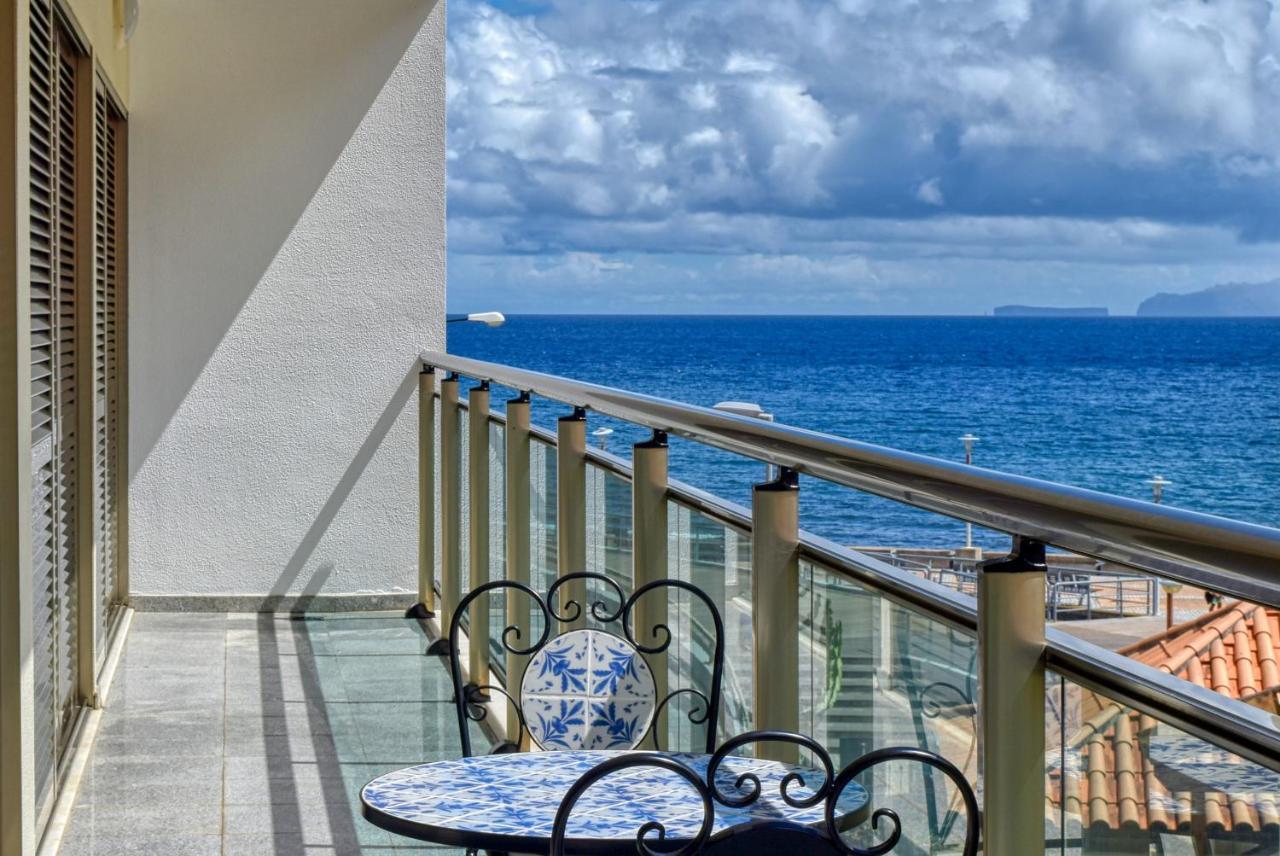 Machico Beach, a Home in Madeira Esterno foto